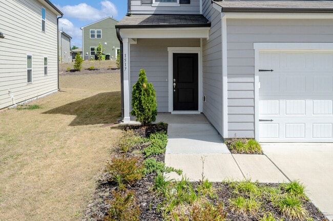 Photo - Move In Ready Three Bedroom Home!