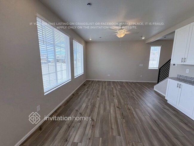 Photo - 3377 Streamwood Dr