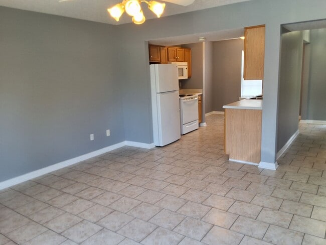 Photo - 179 Pointers Ct Unit 01