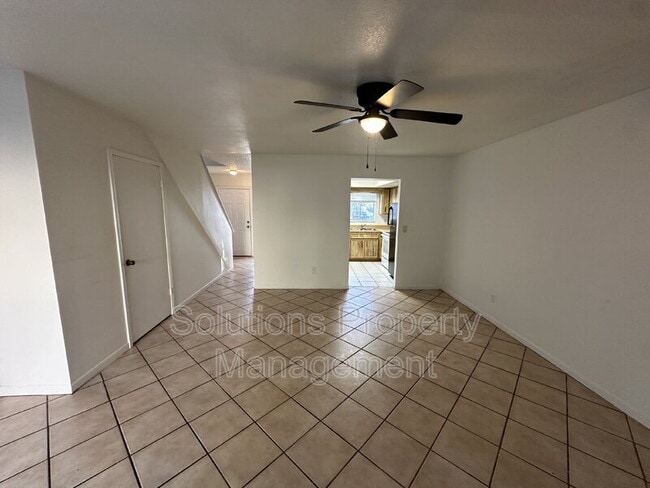 Photo - 1136 Steven Patrick Ave