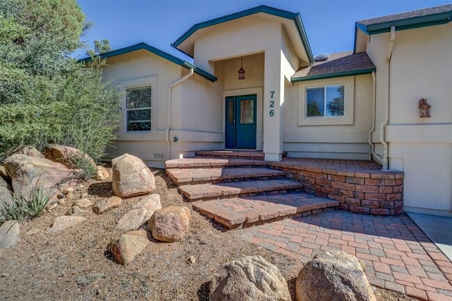 Photo - Immaculate 3 bedroom, 2 bath home in Prescott Heights