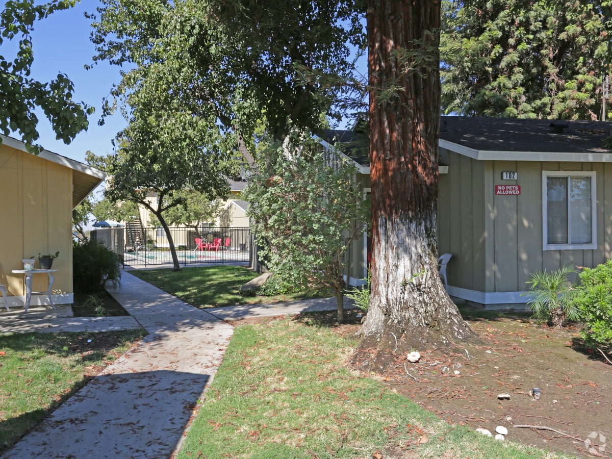 Photo - Regency Place