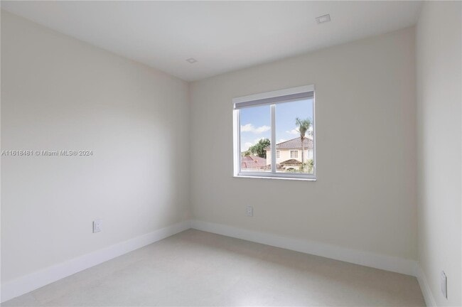 Photo - 8713 SW 214th St