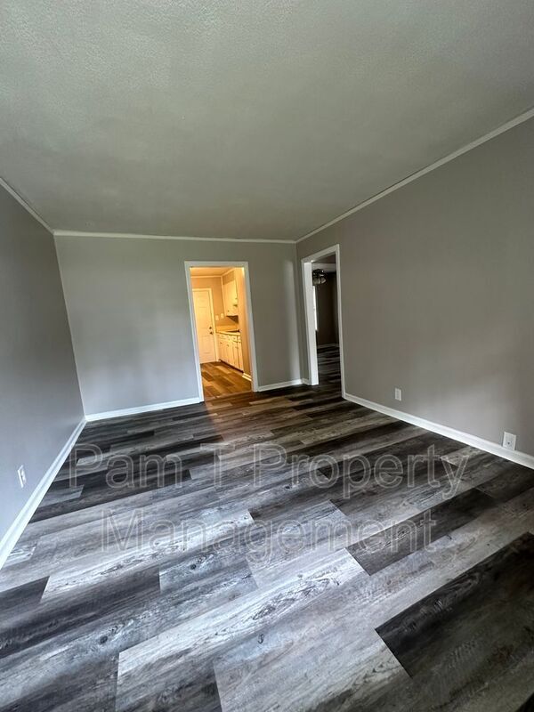 217 W 73rd St House House Rental in Savannah, GA