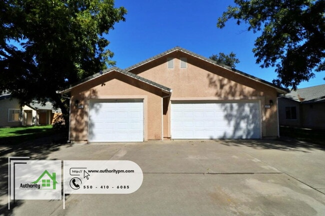 Building Photo - 3755 Main St Rental