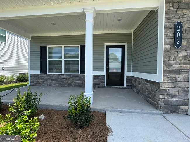 Photo - 202 sycamore dr