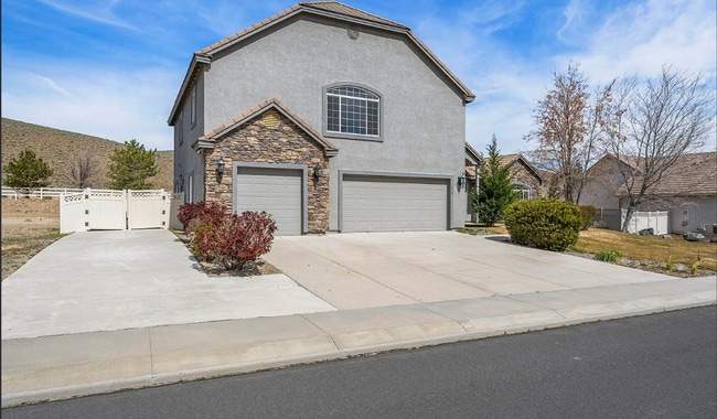 Photo - 134 Denio Dr