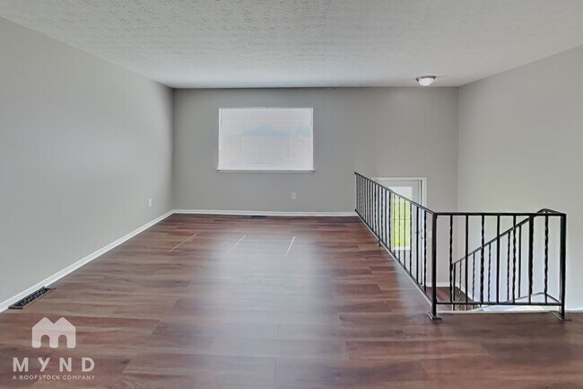 217 Parkdale Dr