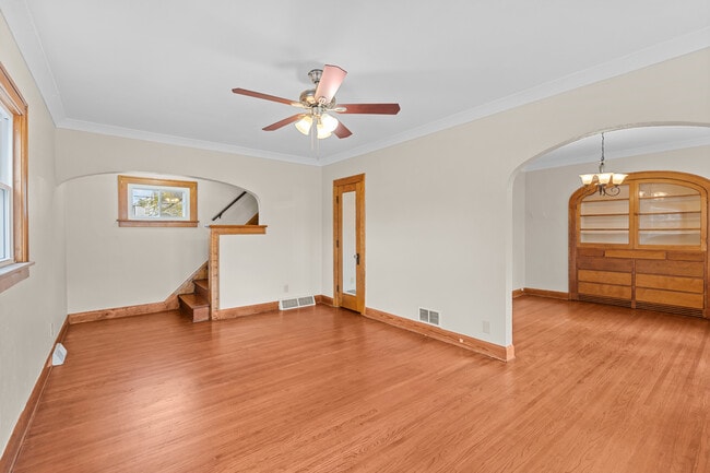 Photo - 1001 Woodsdale Ave