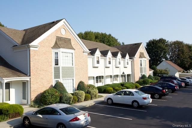 Building Photo - 25 Sylvan Ln Unit 25 Rental