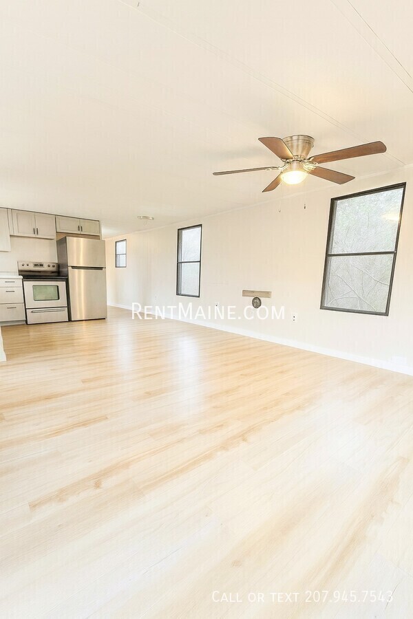 Photo - 21 White Birch Ln