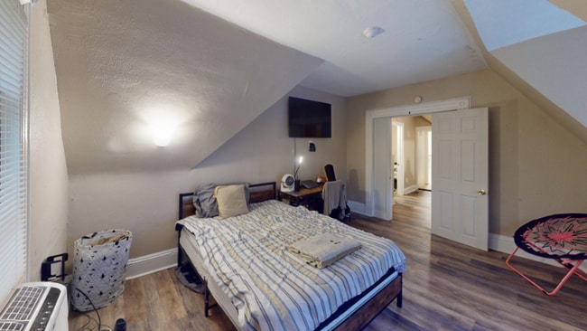 Photo - 23 Clarke St Unit 3fl