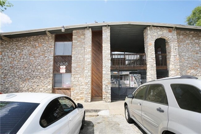 Building Photo - 2408 Longview St Unit 212 Rental