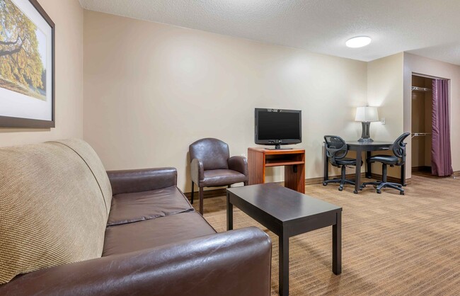 Photo - Furnished Studio-Cincinnati - Florence - M...