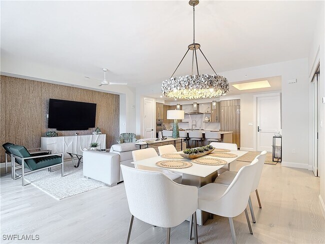 Photo - 1125 Central Ave Unit 462