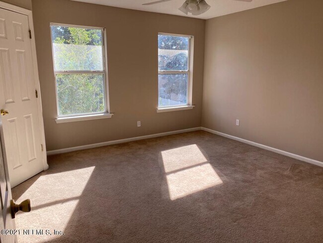 Photo - 1109 Southern Mill Ct