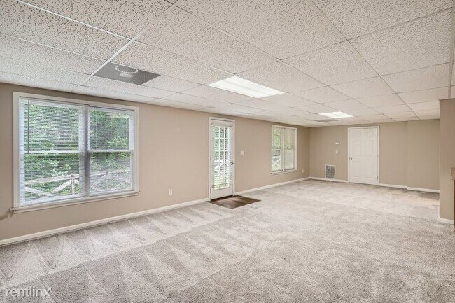 Photo - 5 br, 3.5 bath House - 62 Potomac Drive UNIT