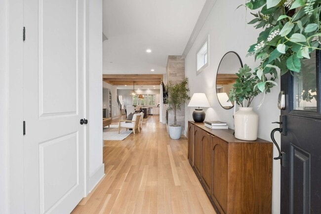 Photo - 6368 Alamo Pl