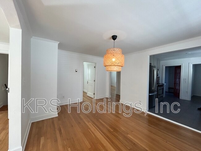 Photo - 35 Westover Rd