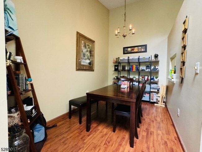 Photo - 112 Reading Cir