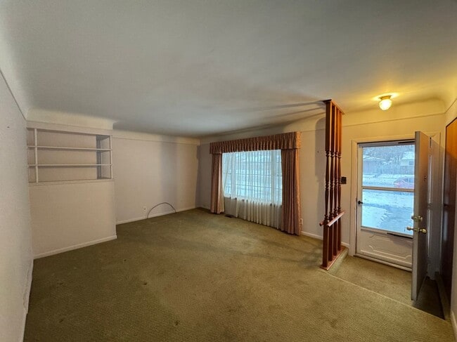 Photo - 28556 Milton Ave