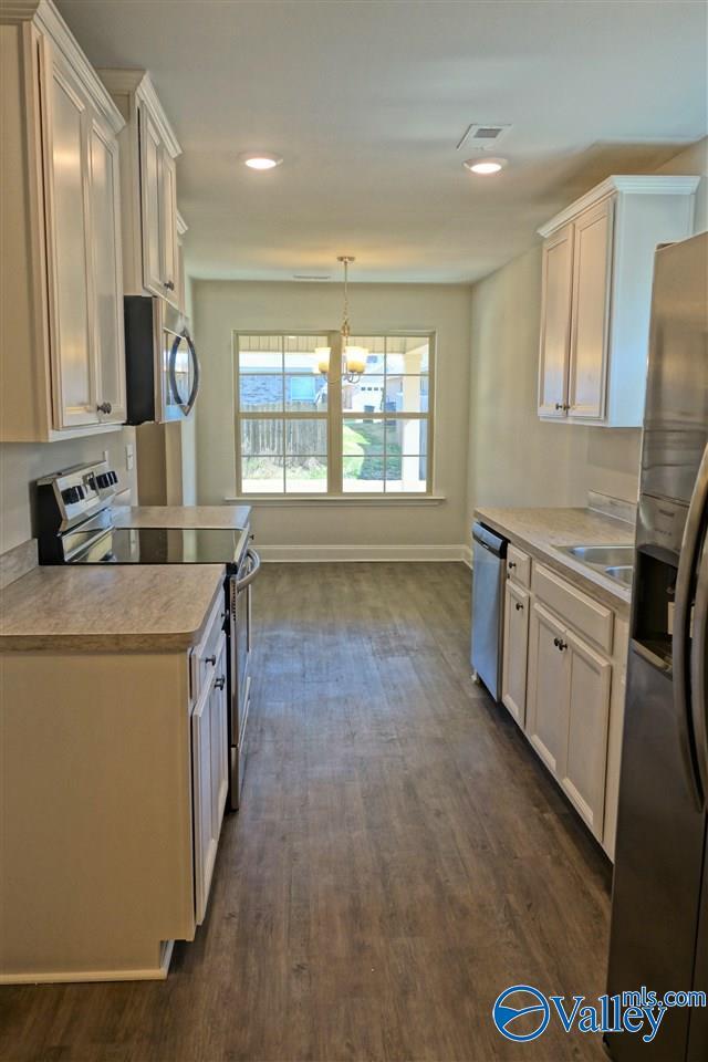 133 Ardsley Dr