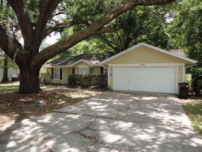 Building Photo - Charming 3-bedroom, 2-bath home in the Timber Lane