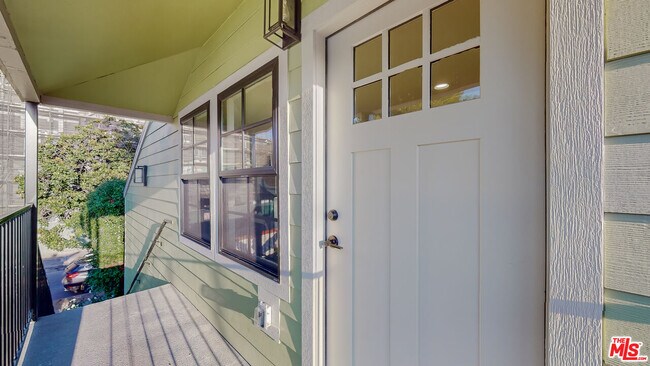 Photo - 1235 N Citrus Ave