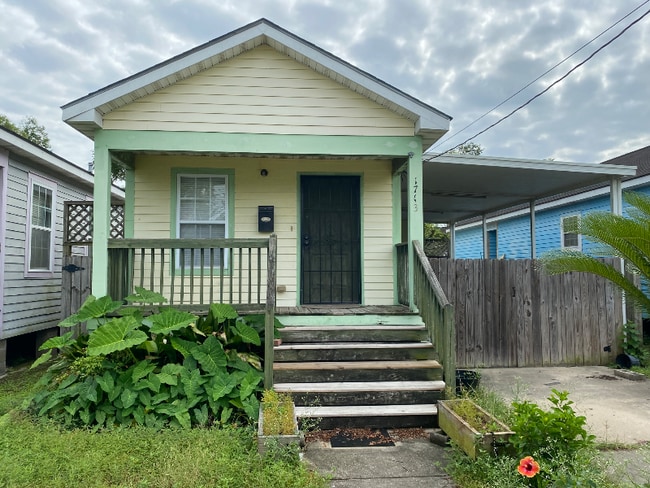 Building Photo - 1713 Bartholomew St Rental