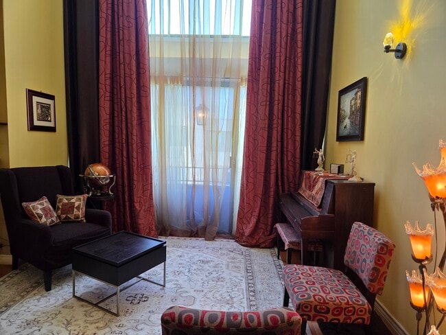 Photo - 8455 Fountain Ave Unidad 618