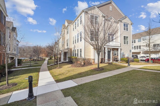 Photo - 1501 Gabriel Ln