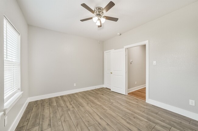 Photo - 1016 Rachel B Scott St