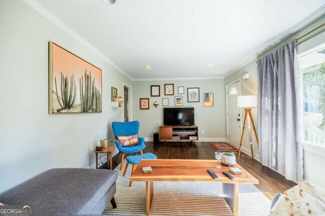 Photo - 1131 Winburn Dr