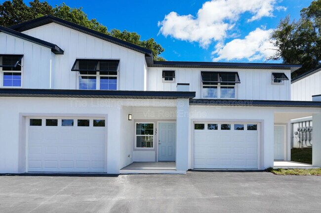 Photo - 37 SE 15th Terrace