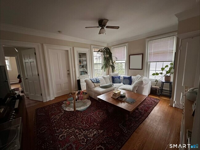 Photo - 84 Clark St Unidad 1