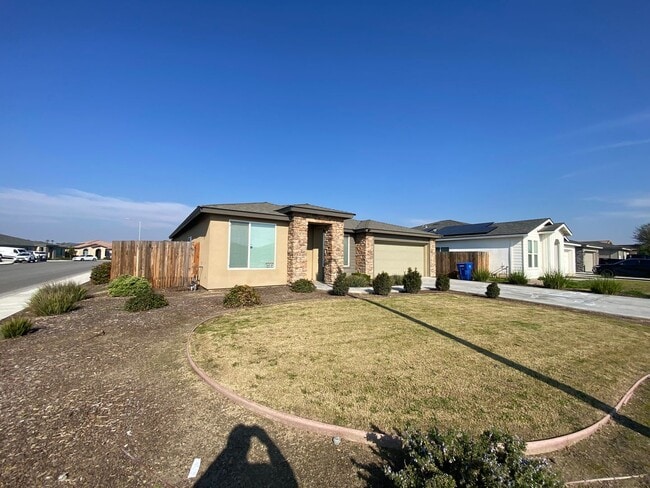 Photo - Welcome to the Best Deal in Town. Fully furnished 4 BD 2 BA house on a corner lot