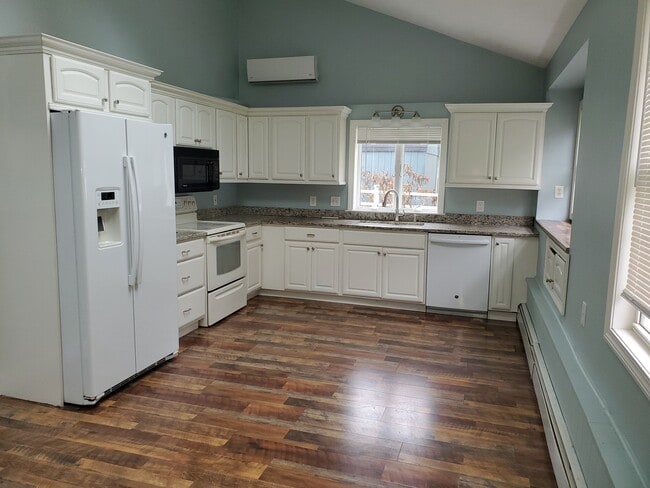 Photo - 132 Lawrence Rd Unit Accessiry