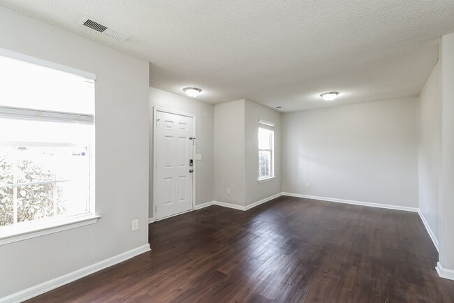 Photo - 11206 Amber Glen Dr