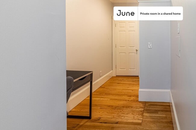 Photo - Room in Shared 5 bed/2 bath home Unidad B