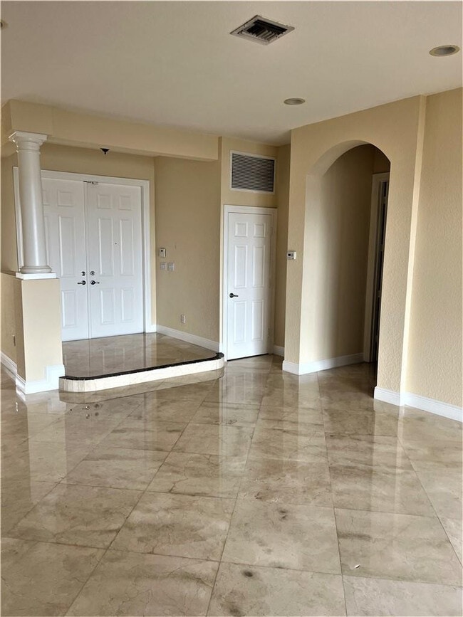 Photo - 17989 SW 54th St