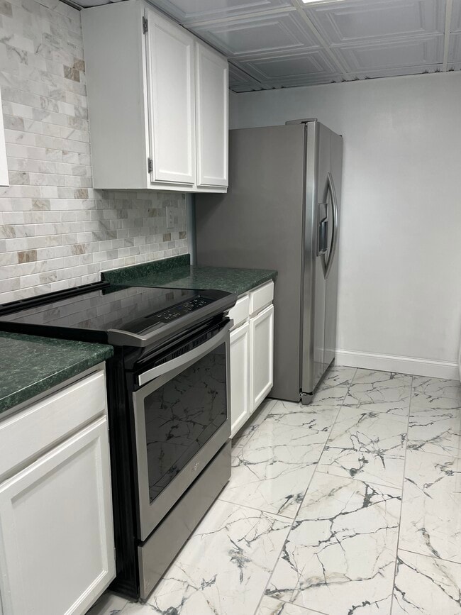 Kitchen - 904 Cobble Creek Curv Unit 904