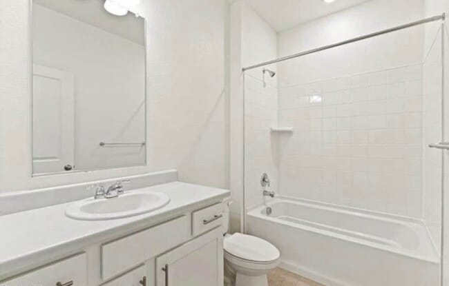 Photo - 9911 Cathay St