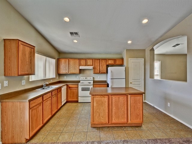 Photo - 161 N 151st Ave