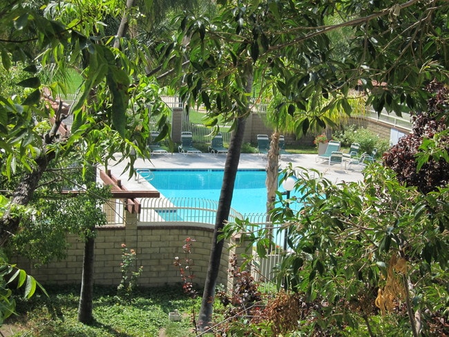 Building Photo - 28015 Sarabande Ln Unit 1302