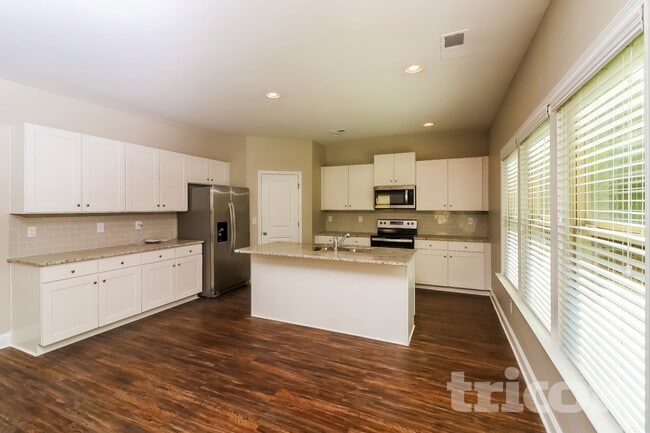Tricon Magnolia Trace