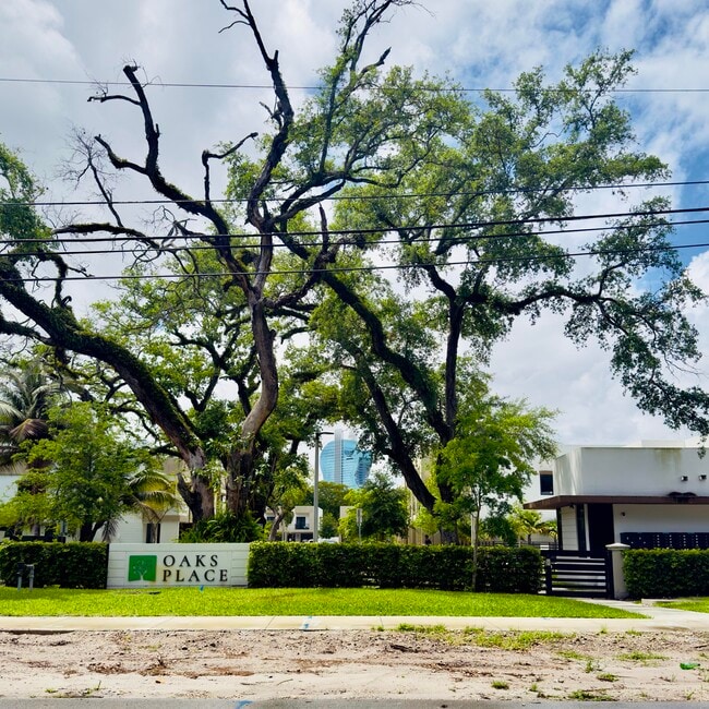 Photo - 4189 N Oak Pl