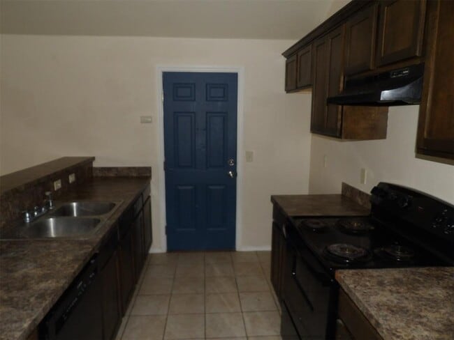 Photo - 804 N Evans Ave