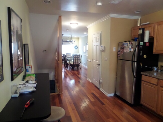 Photo - 13 S Decker Ave