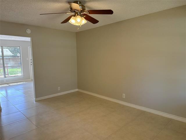 Photo - 1229 Evergreen Dr