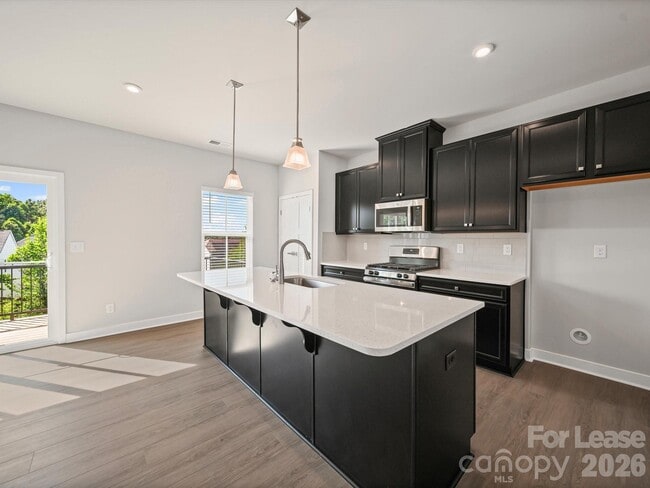 Photo - 9922 Oaklawn Blvd NW